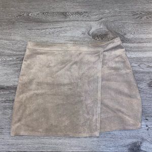 BCBG maxazaria suede skirt
